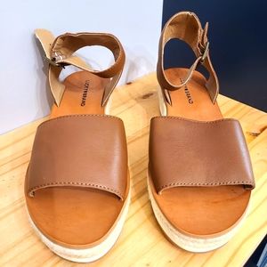 Brand New Lucky Brand Espradille Size 11.5, some minor manufacturer defe…